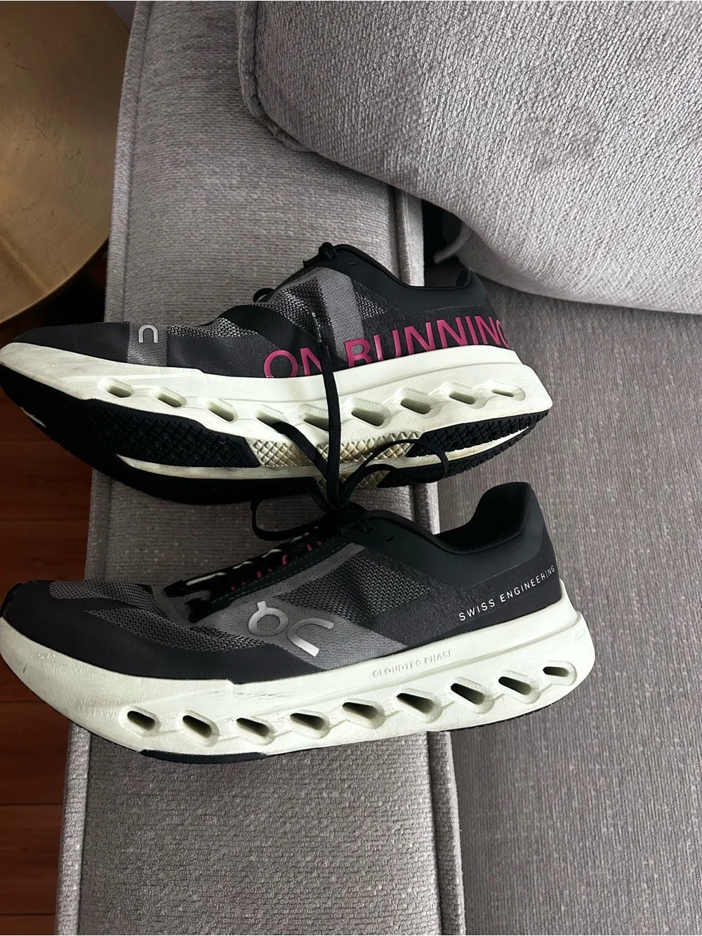 ON Running Women's Cloudsurfer Next Shoes, Black/Lima, US 11